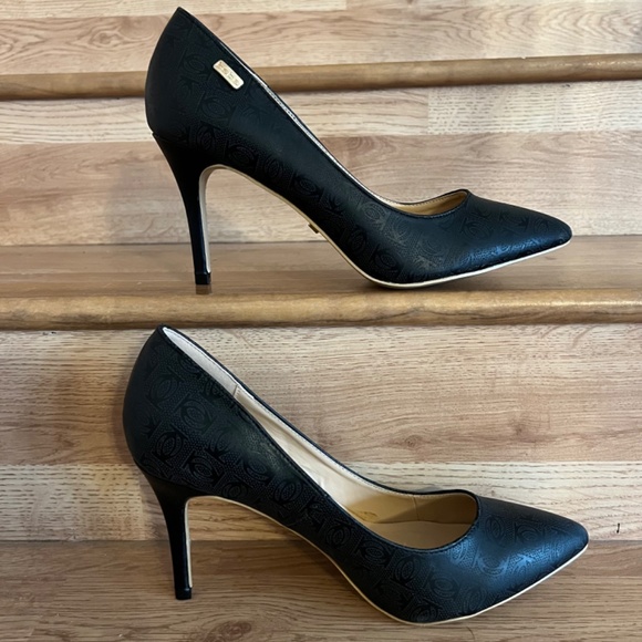 NWT - Bebe Heels - Picture 13 of 16